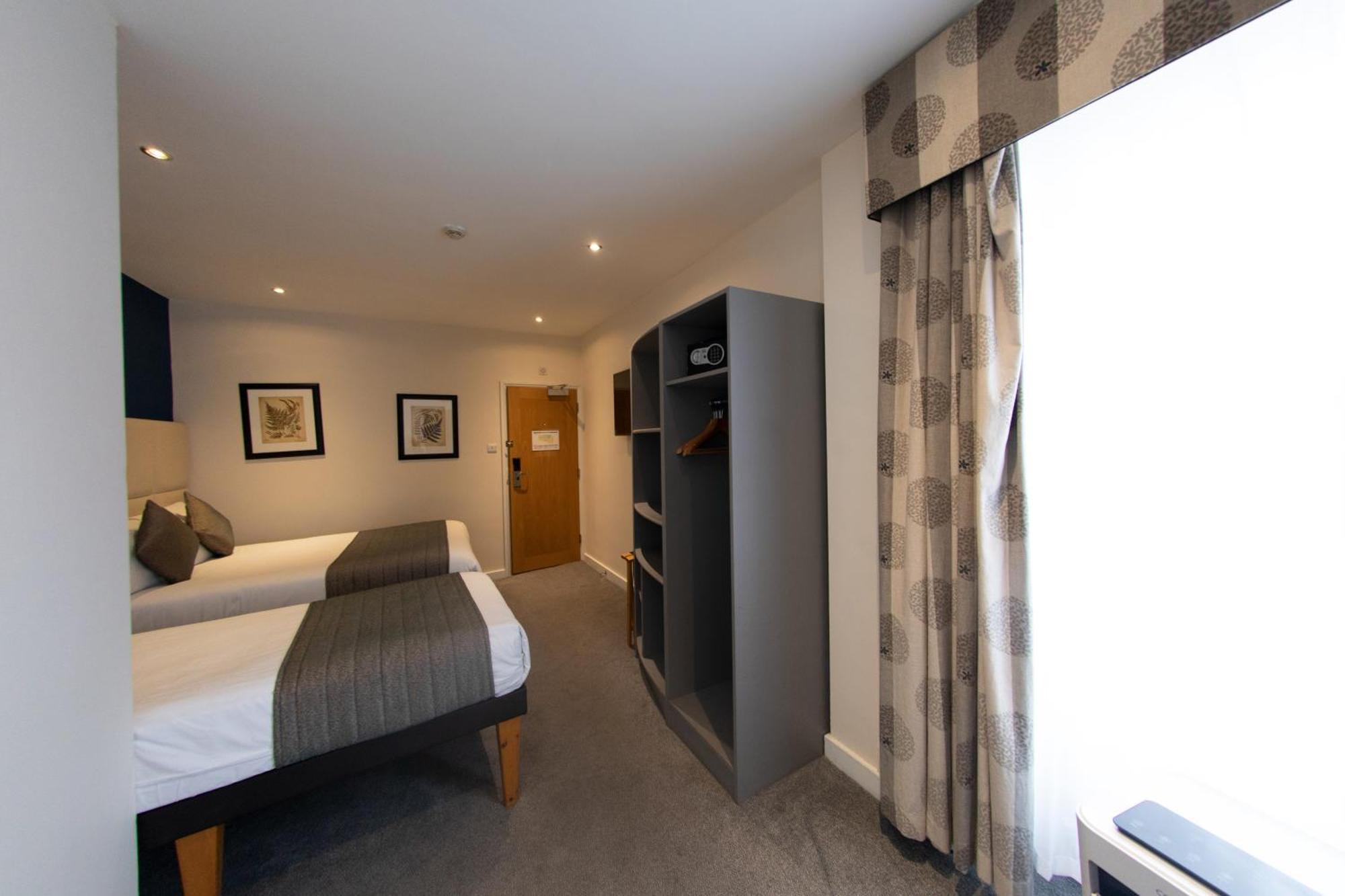 Duke Of Leinster Hotel Londra Dış mekan fotoğraf